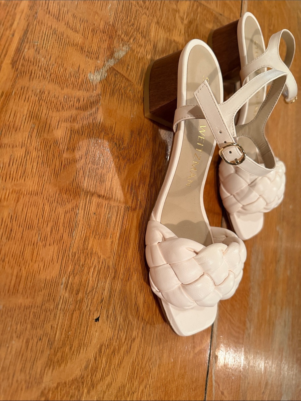 NEW! Stuart Weitzman Ivory Braida 35mm Sandals - Picture 3 of 6